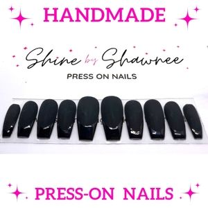Handmade Luxury Press-On Nails | Sturdy & Reusable | BLACK VELVET